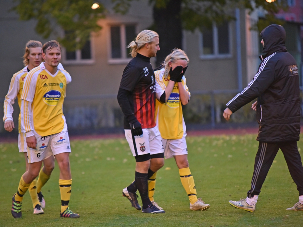 0216-10-15-fc-sthlm-esk