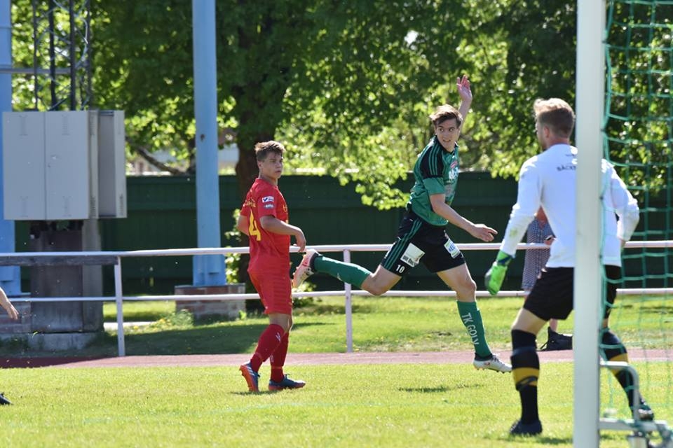 Stabilt spel och seger mot Farsta