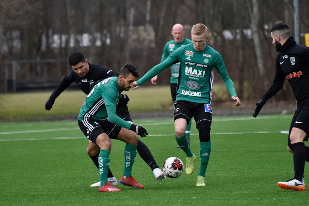 Andra raka träningssegern