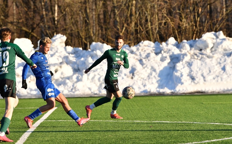 Yttermittfältare från Sundbyberg ny i truppen