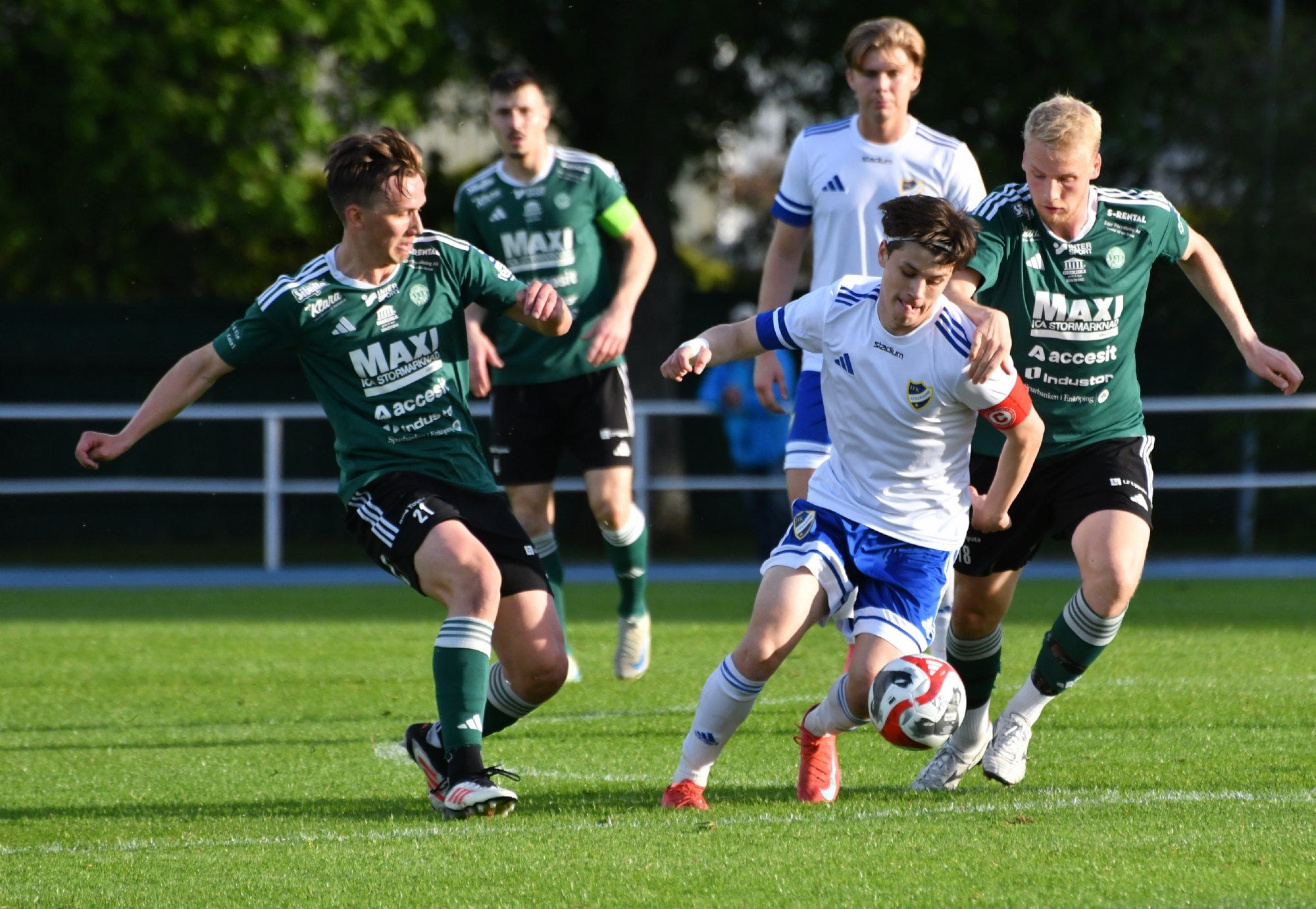 Formstarka Assyriska väntar – tuff bortamatch för ESK i Södertälje