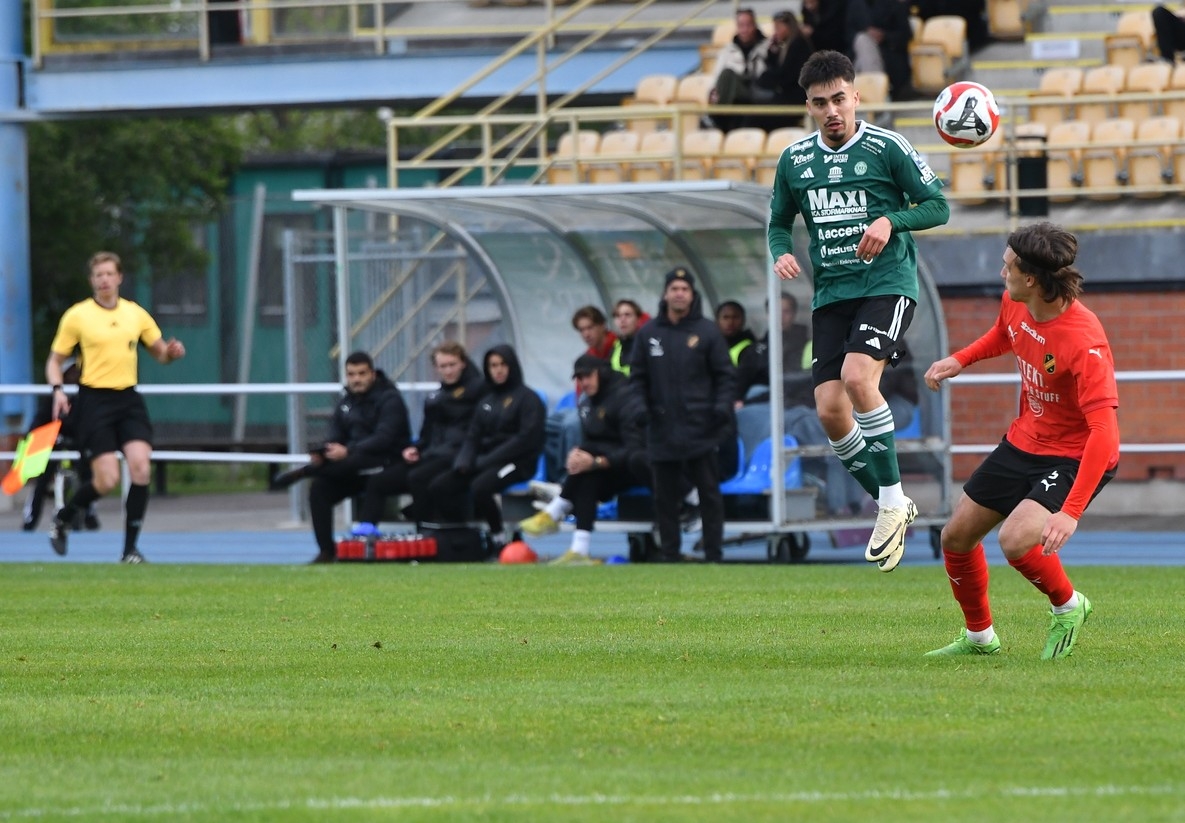 Andra träningsmatchen för ESK – Viggbyholms IK FF på besök på Enavallen