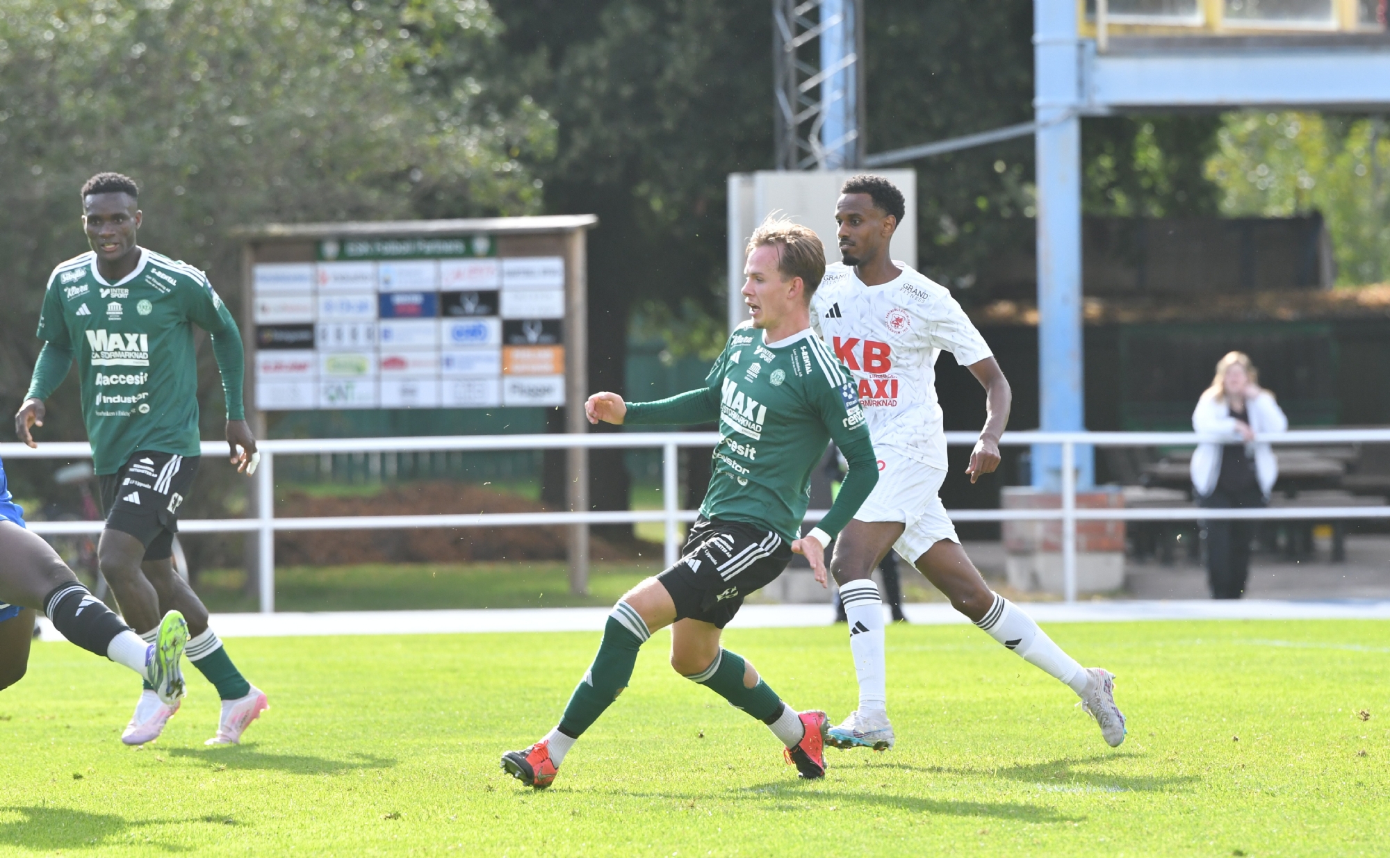 Sex viktiga matcher återstår