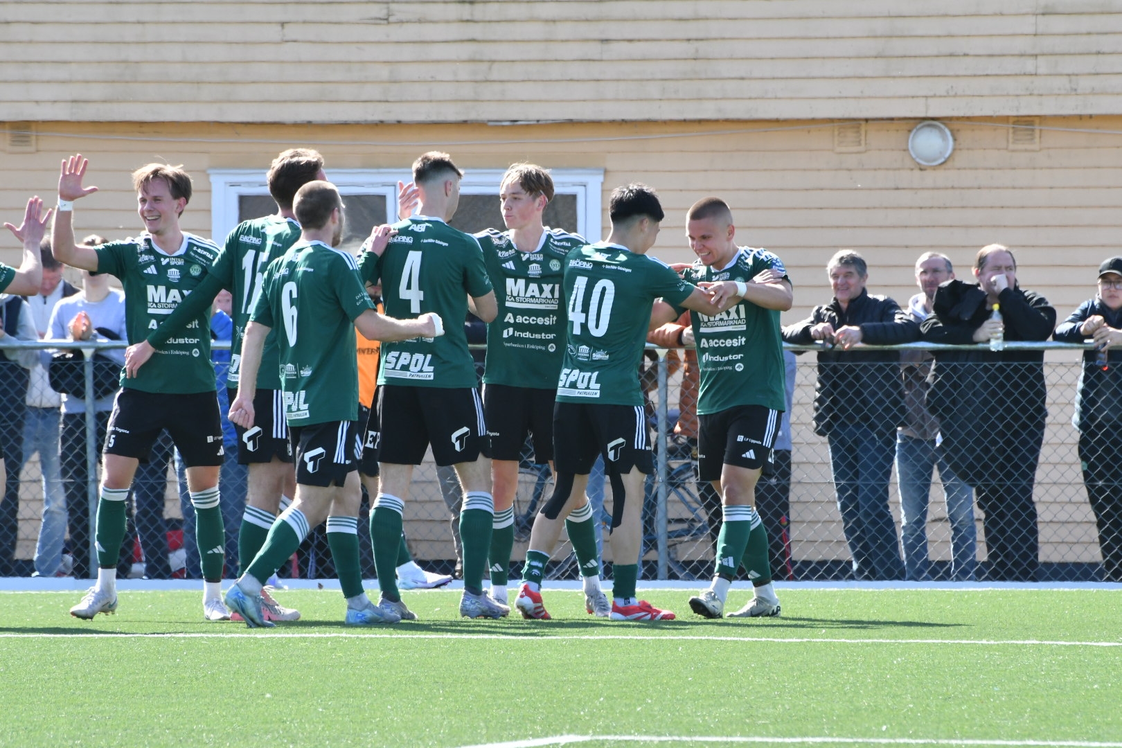 Första segern i norrettan